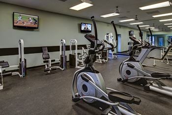 24 Hour Fitness Gym at Seven Pines, Alpharetta, GA, 30022